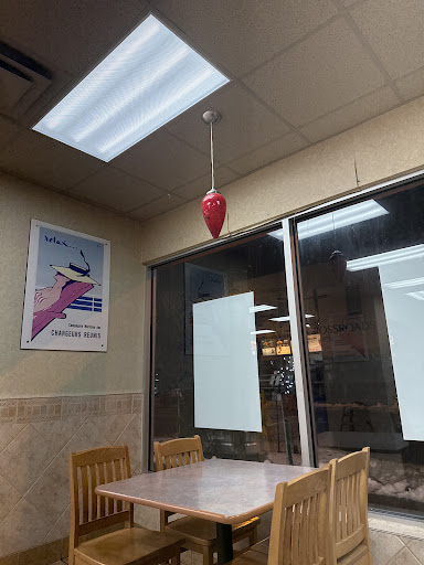 Photo of Pizza Pizza - 35 Dundas St W, Trenton, ON K8V 3N9